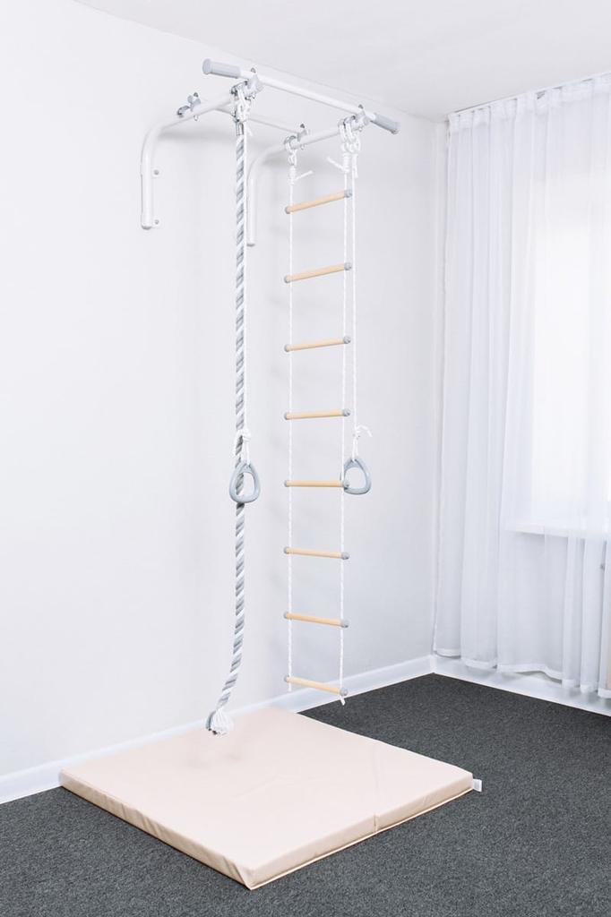 Pull-up Bar Wall Mounted with Accessories