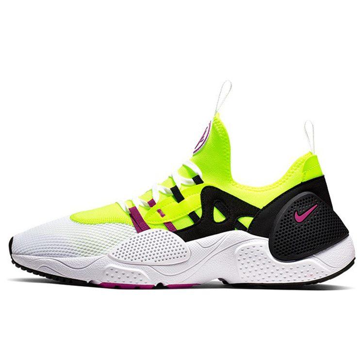 Nike Уараче EDGE. Текст 'Volt' AO1697-103