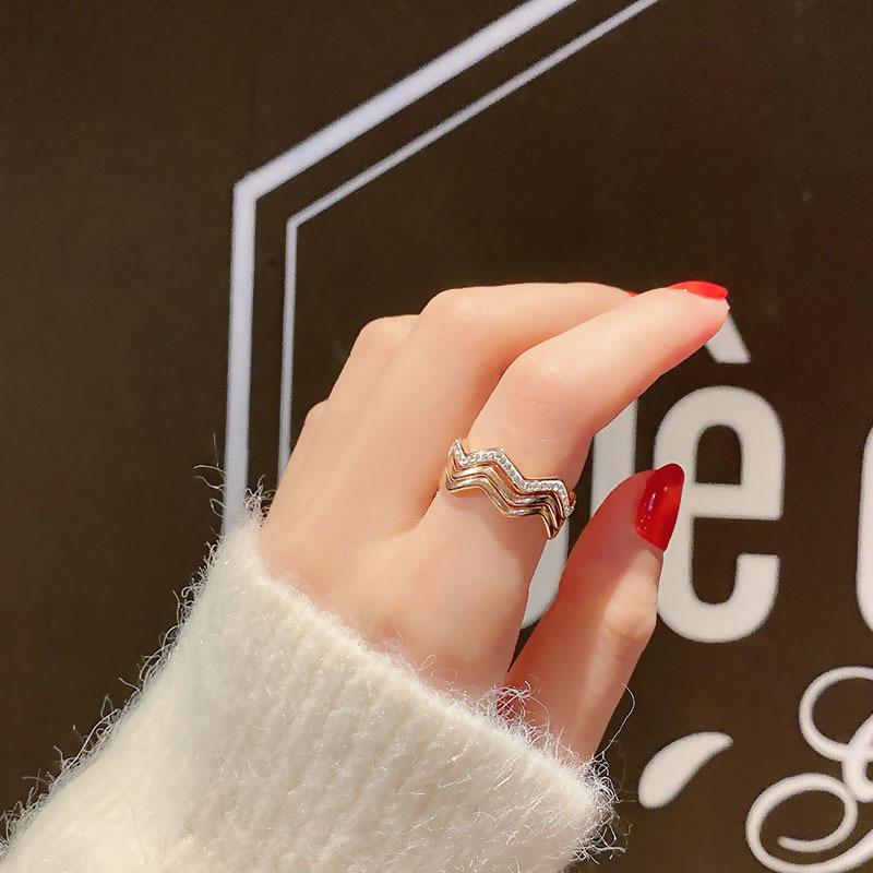 Японский и корейский стиль, не тускнеющее кольцо из титановой стали цвета розового золота с драгоценным камнем - простое, ретро женское украшение