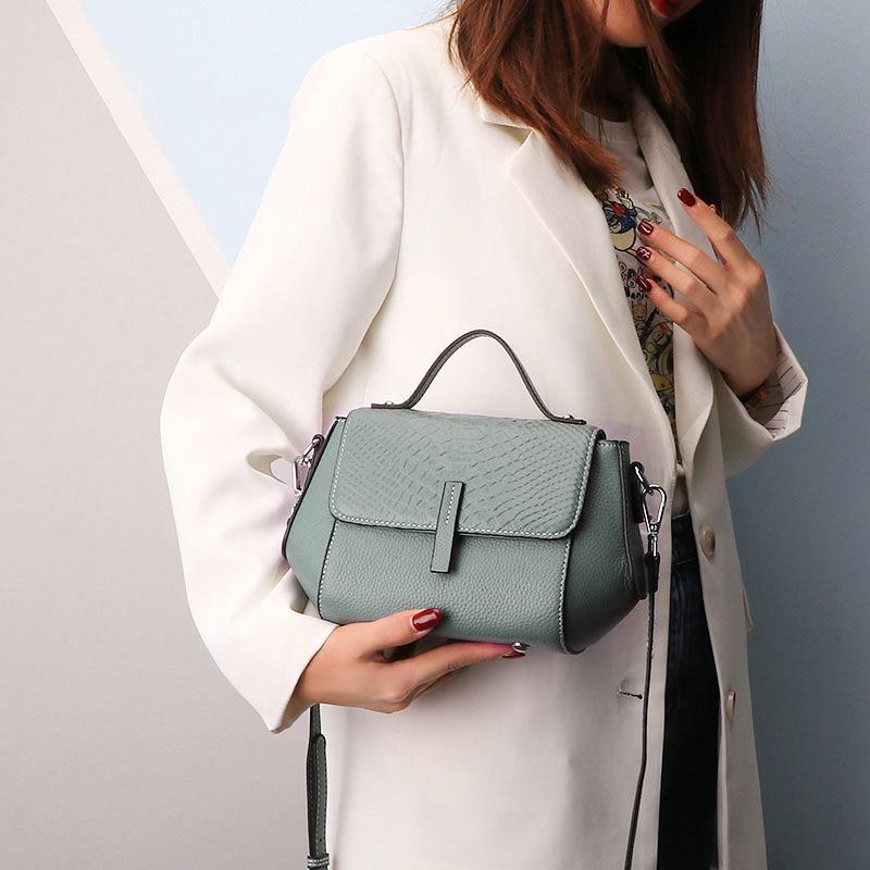 Popular handbag bag women's bag genuine leather new autumn and winter high-end mother shoulder messenger bag