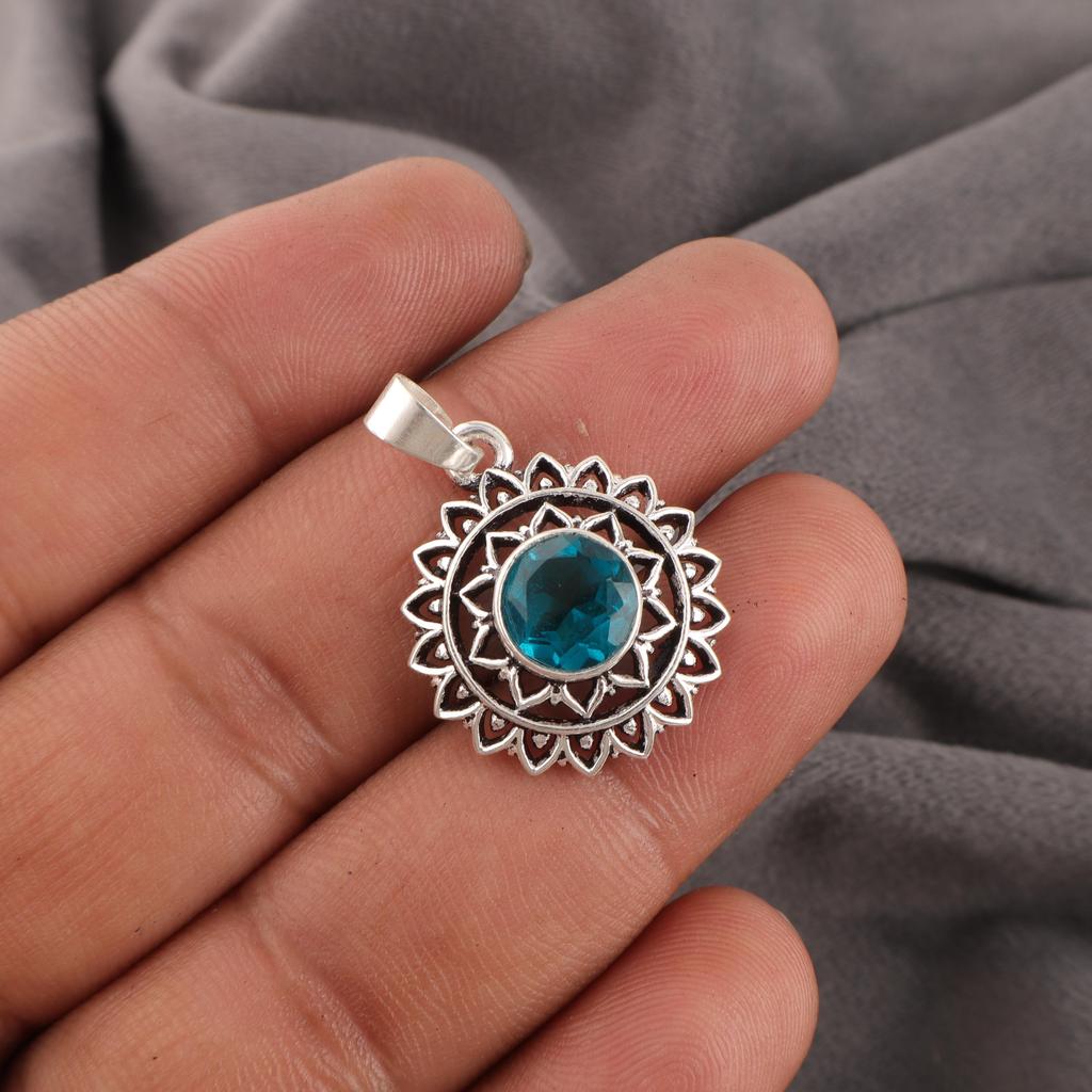 Апатит Драгоценный камень 925 Проба Стерлинговое серебро Ручная работа Антикварные украшения Подарок для мамы Подвеска
