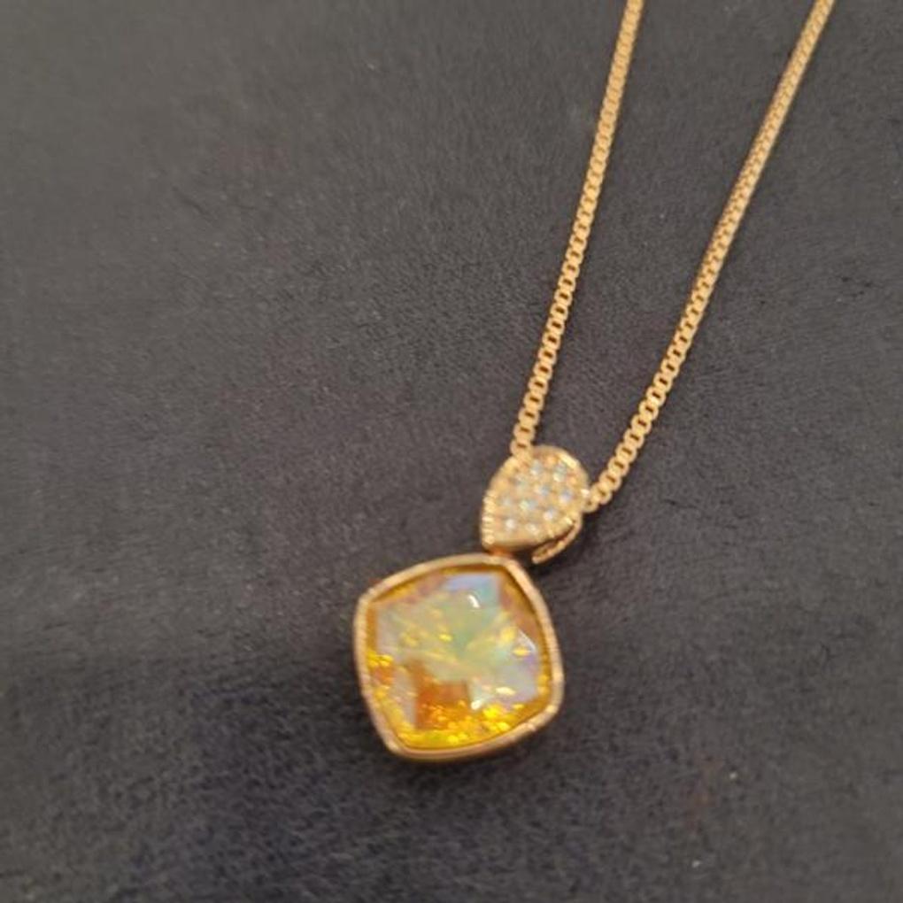 Atria Swallow Cut N Free Necklace JTONEFR0040AC