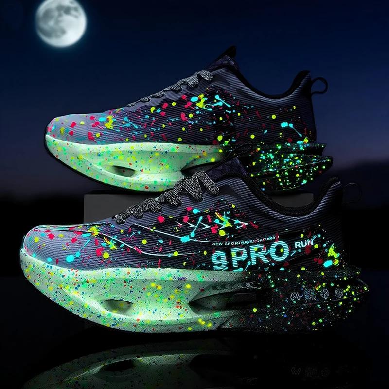 2025 Professional Carbon Plate Marathon Men's Running Shoes Breathable Lightweight Comfortable Non Slip Night Light Sports Shoes