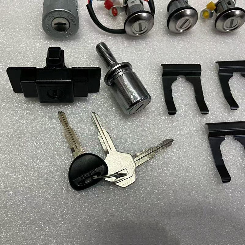 Car Full Lock Cylinder Key Set MR259111 Replacement for Pajero Montero 2nd 1990 to 2004 Lock Cylinder Set for Pajero