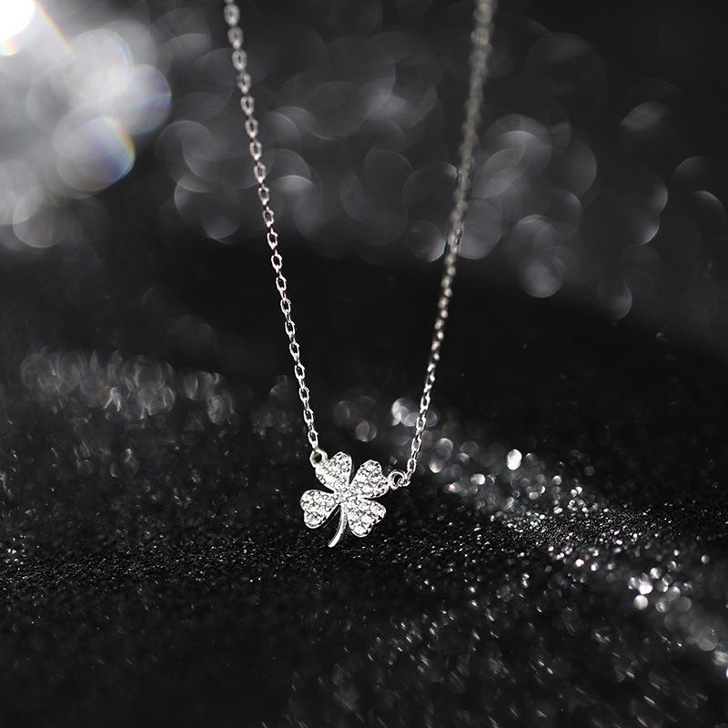 Temperament Sterling Silver Heart-shaped Flower Pendant Necklace for Women Girls Collarbone Chain Jewelry Accessories Gifts
