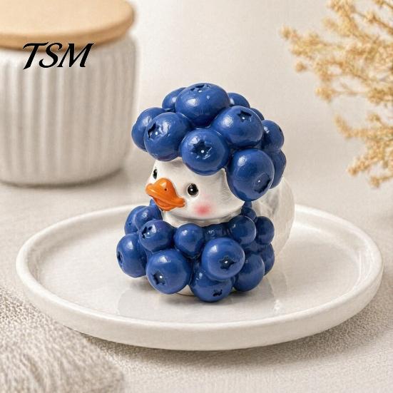 Fun Halloween Table Centerpiece Blueberry Duck Resin Ornament, Cute Cartoon Figurine, Miniature Creative Decorative Figure for Entryway Animal Statue