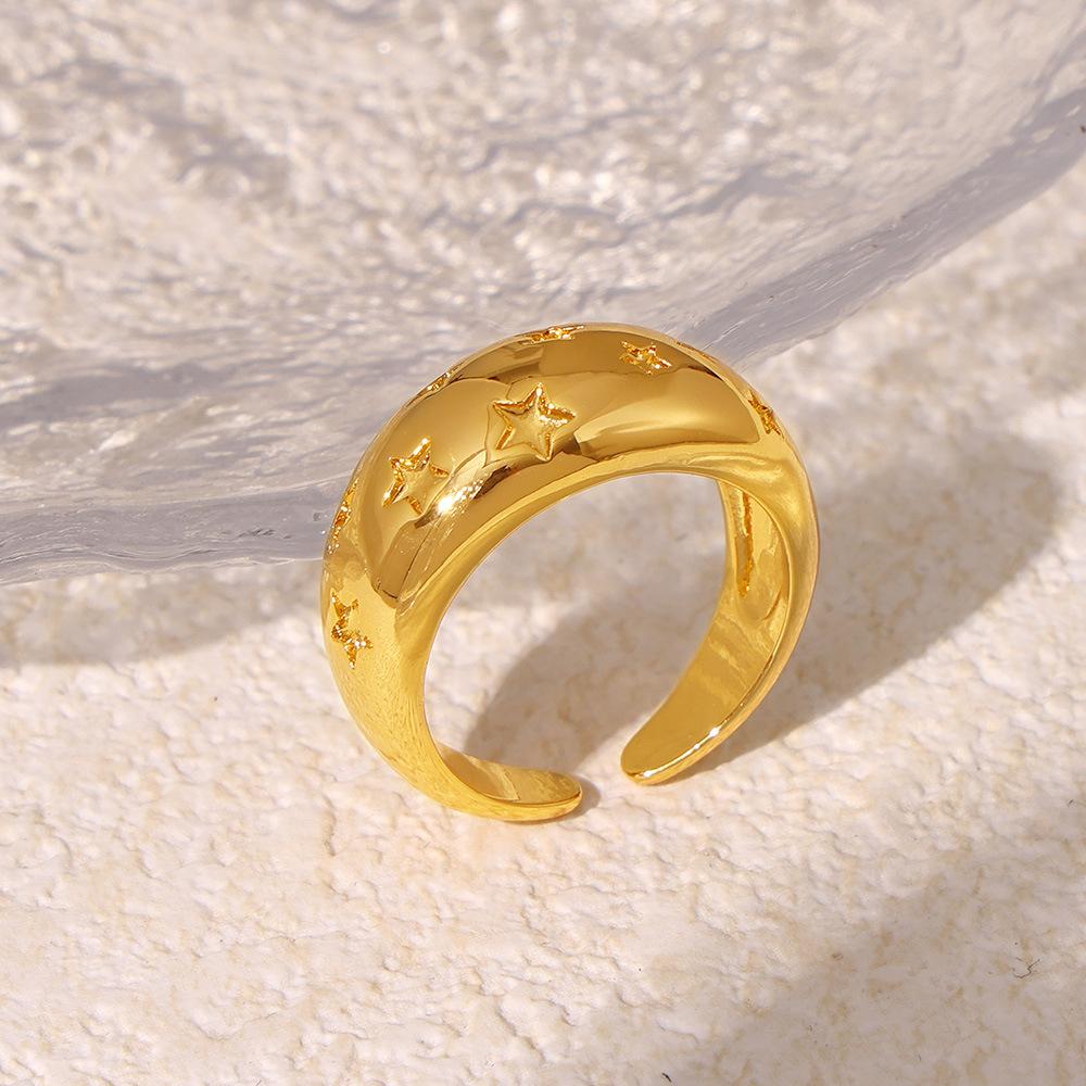Ретро-стиль Звезда Широкая версия Гладкая поверхность Открывающееся кольцо Ветряная ниша Дизайн Медный материал Ювелирные изделия