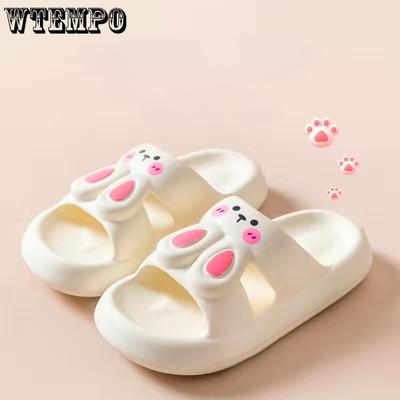 Женские тапочки с мягкой толстой подошвой, летняя верхняя одежда, домашние нескользящие, неприятные запахи, домашние тапочки для ванной комнаты с любовными сандалиями