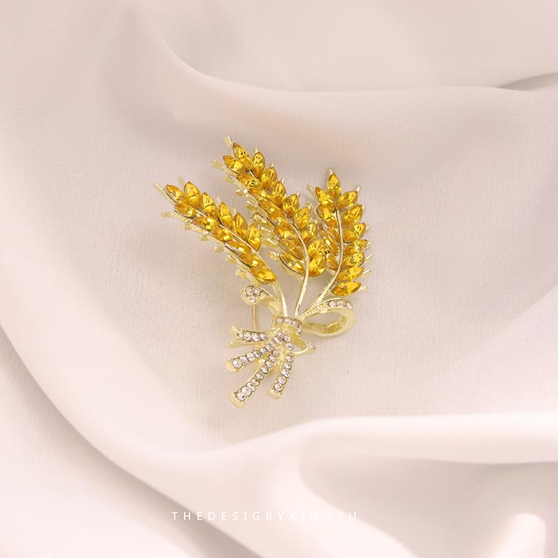 Элегантная брошь в виде золотого жемчужного колоса: Универсальный, Высококлассный Аксессуар для Женщин