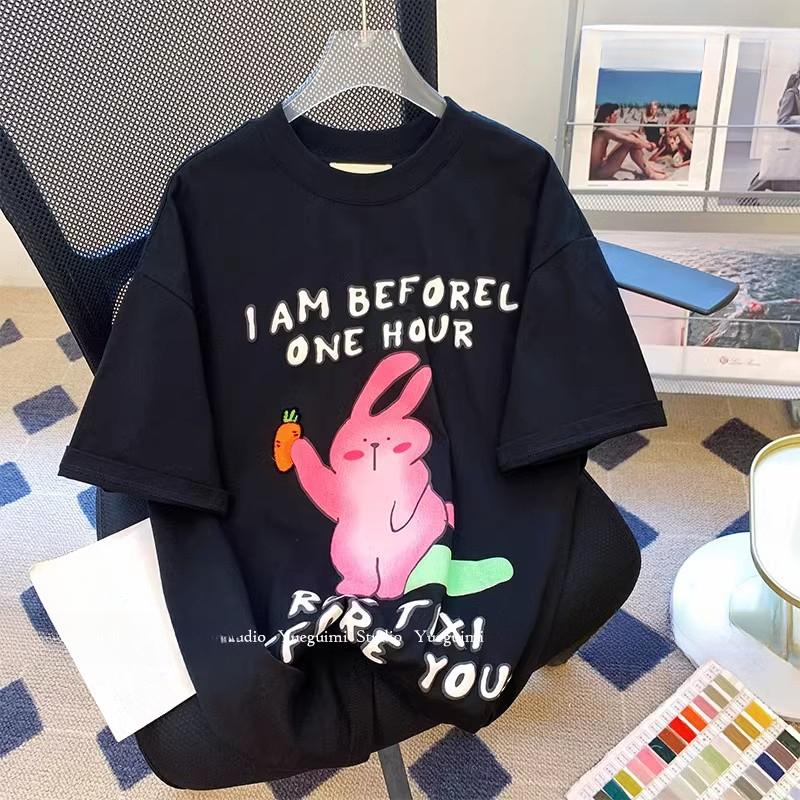 Летняя женская футболка свободного покроя с круглым вырезом и коротким рукавом с принтом кролика черного цвета