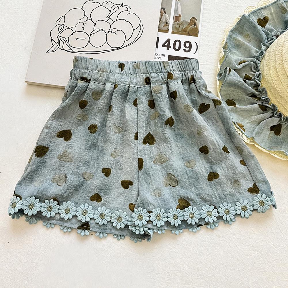 Girls' Heart & Daisy Sleeveless Vest and Floral Bow Knot Shorts Set