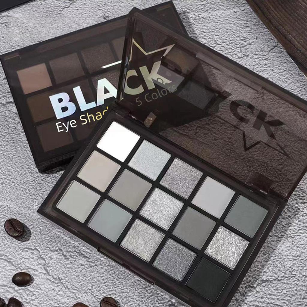 Набор для макияжа с разноцветными тенями для век Mint Green Candy Eye Shadow Summer Vibe Pigmented Blendable Eye Make Up Kit 1.2g*15