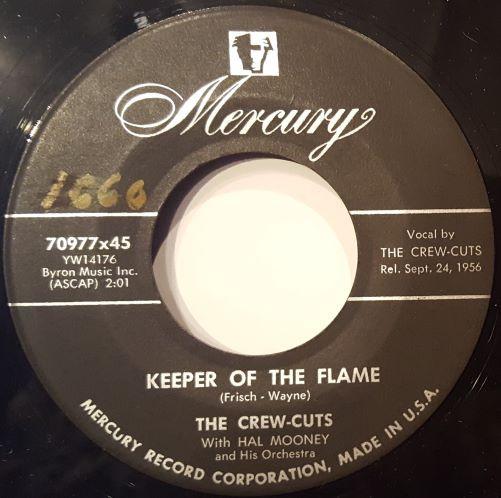 7-дюймовая пластинка CREW CUTS - Keeper Of The Flame / Love In A Hom 70977X45 Mercury 1956 США Поп Б/у