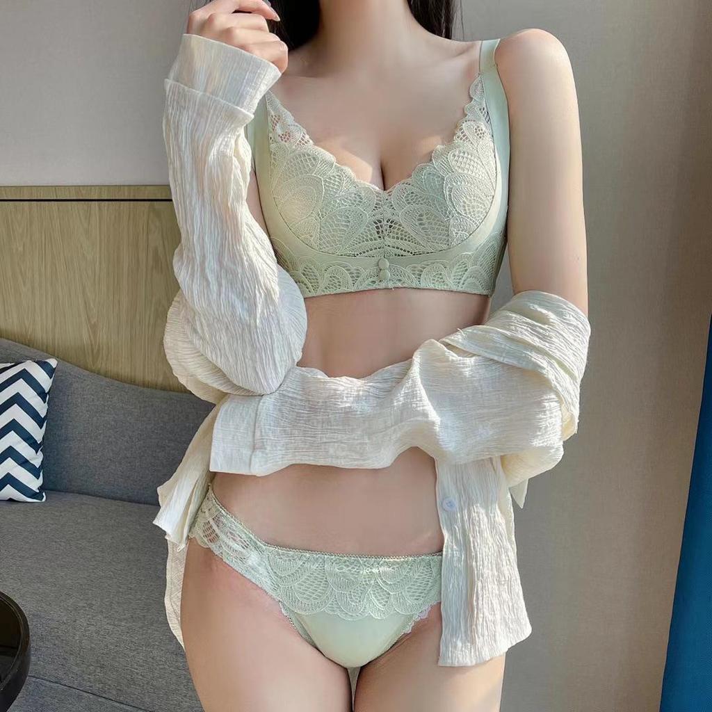 Оригинальный французский романтический кружевной бесшовный регулируемый комплект бюстгальтера для девочек для маленькой груди.