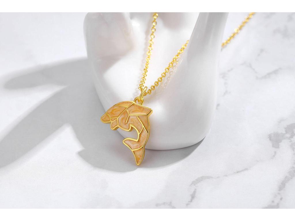 Island Series Dolphin Necklace: Elegant, Cute, and Stylish Clavicle Chain
