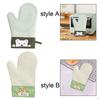 Heat-resistant Silicone Kitchen Glove, Essential for Cooking.
