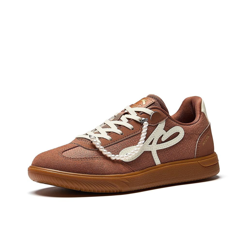 Anta Танцевальные Модные Универсальные Износостойкие Нескользящие Повседневные Кроссовки Женские Каштаново-Коричневые Грубо-Льняно-Серые 922618009-1