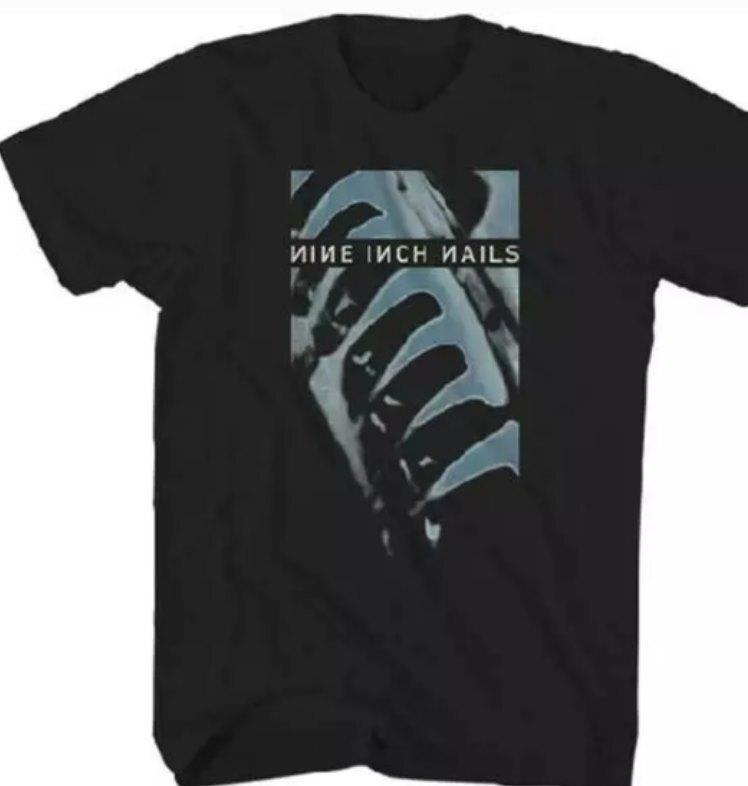 Футболка с альбомом Nine Inch Nails Pretty Hate Machine