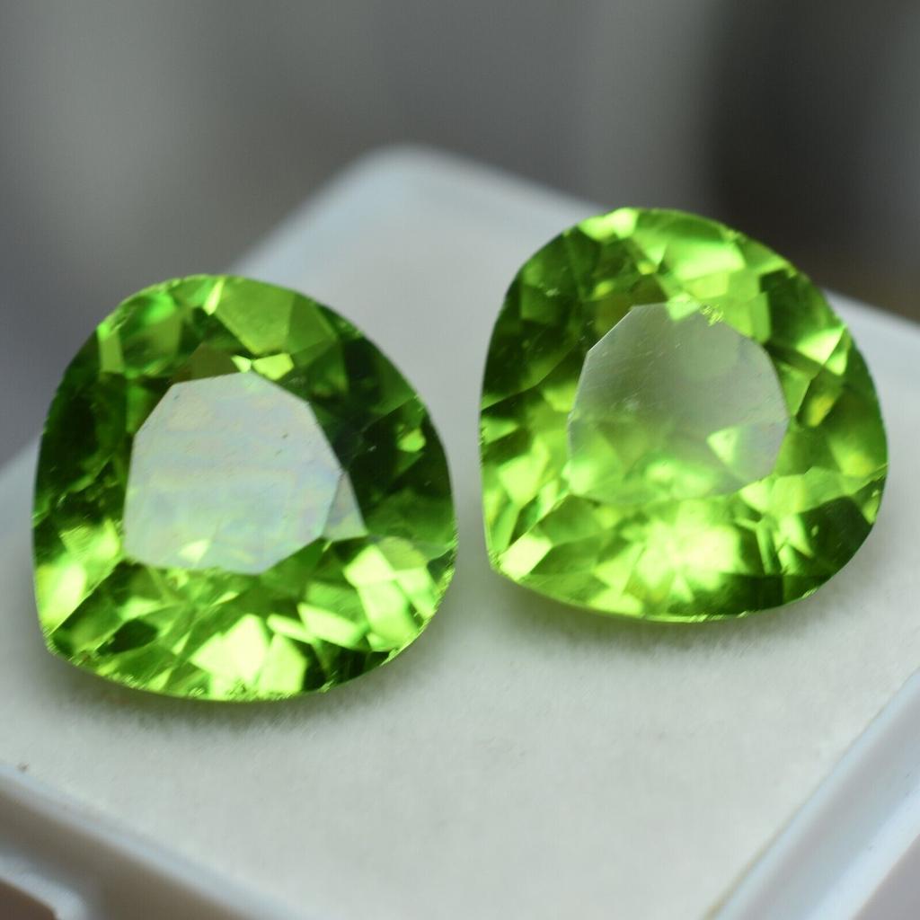 16.20 Ct Natural PERIDOT Faceted Amazing Gemstone Green PEAR Cut Pair