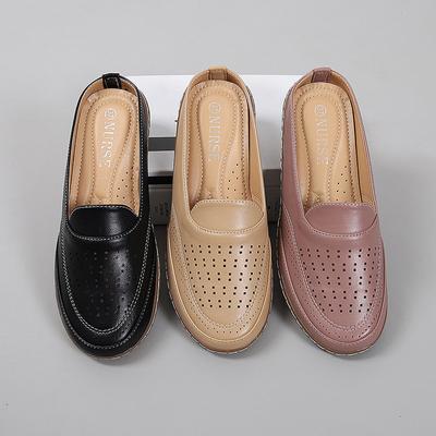 Женские сабо без шнуровки. Удобные прогулочные кожаные сабо с открытой спиной. Сандалии с закрытым носком. На плоской подошве. Нарядные летние сабо на танкетке. Повседневная обувь.