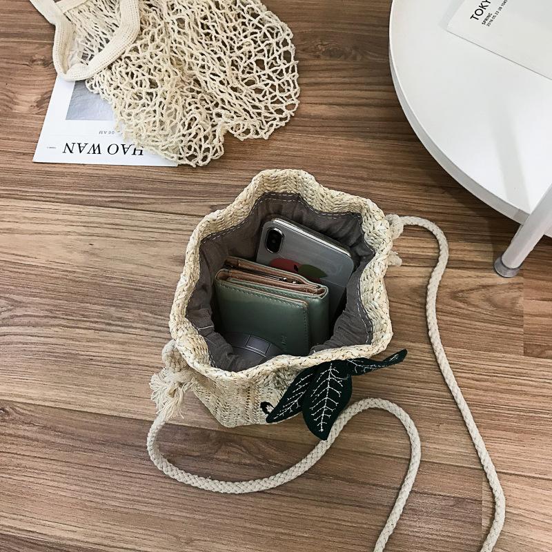 Straw Bucket Small Bag Women's 2025 New Summer Small Fresh Foreign Style Woven Beach Bag Single Shoulder Messenger Bag Tide