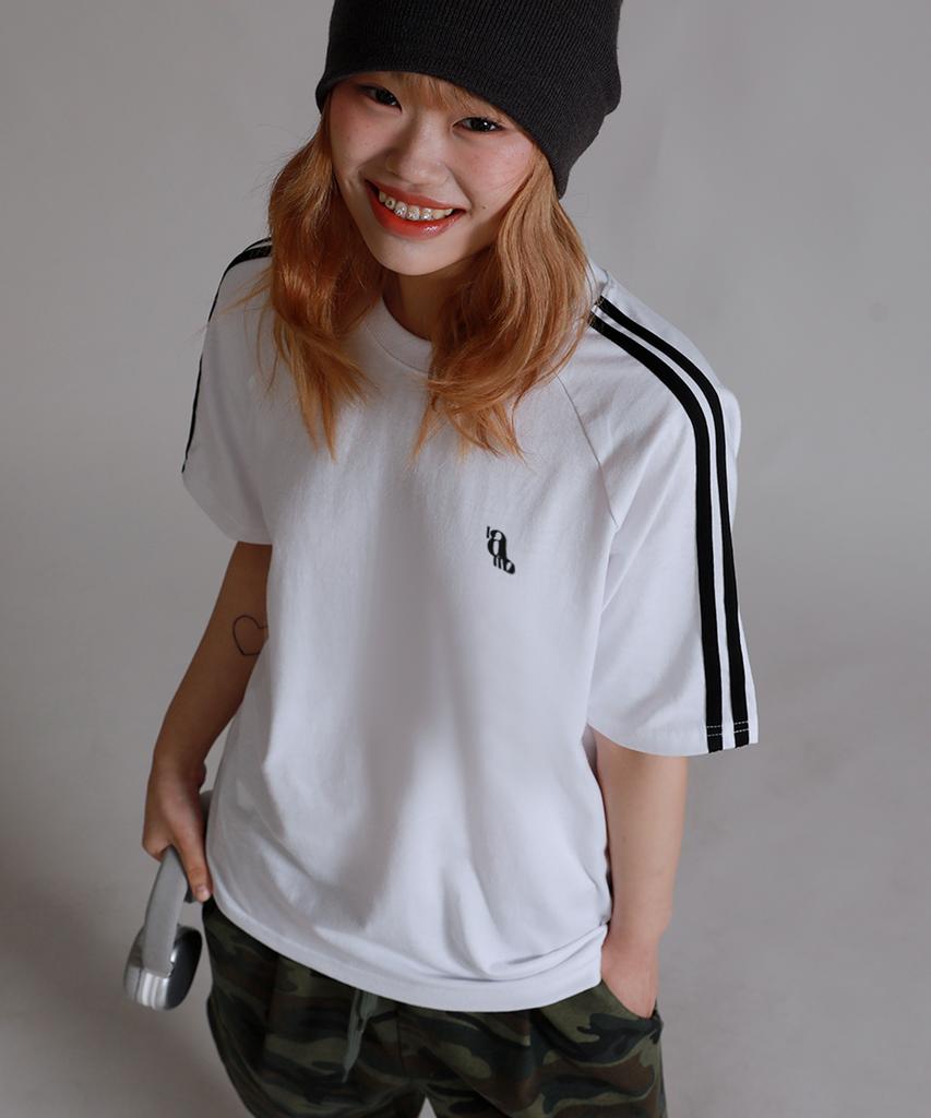 LIKE THE MOST Track Raglan Oversized Short Sleeve T-Shirt_White