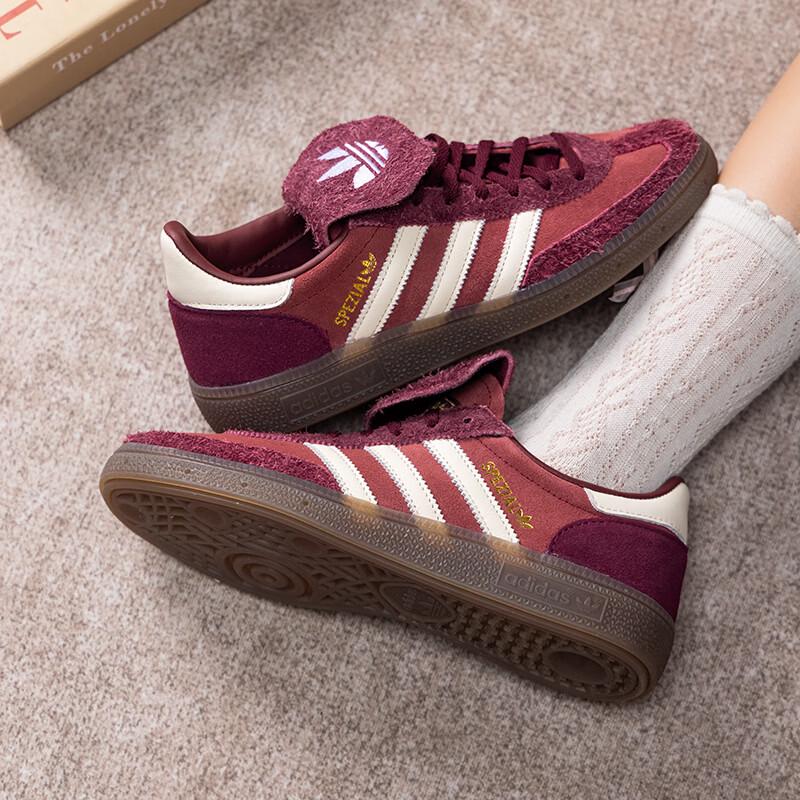 adidas Женские кроссовки Spezial низкие KJ6216