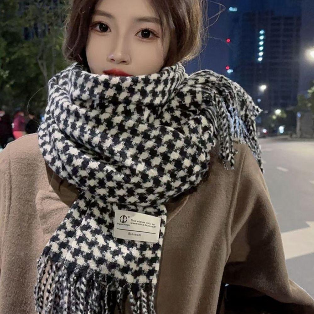 Trendy Korean Plaid Knit Scarf: Retro, Versatile, and Warm for Winter