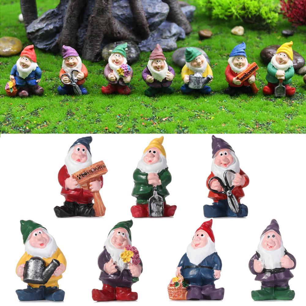 Hand-painted Fairy Garden Gnomes Desktop Decoration Miniature Dwarfs Statue Mini Gnome Figurines