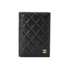 Chanel 23B Золотая этикетка Логотип Узор с бриллиантами Зернистая личи Кожаный Держатель для паспорта Держатель для карт Сумка для женщин Черный