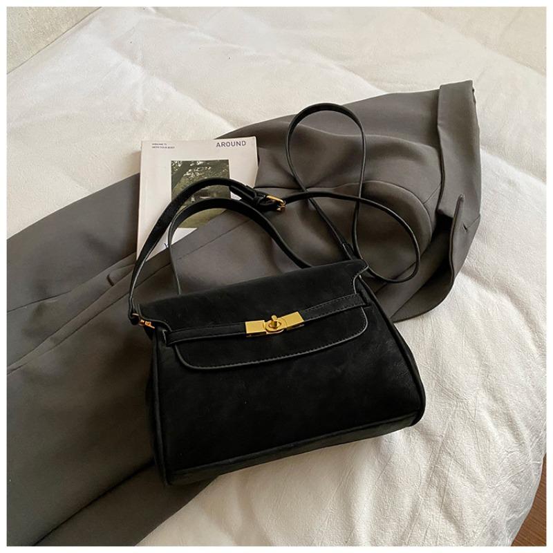 Модная и трендовая сумка кроссбоди, сумка на одно плечо, простая и вместительная повседневная сумка-багет для работы