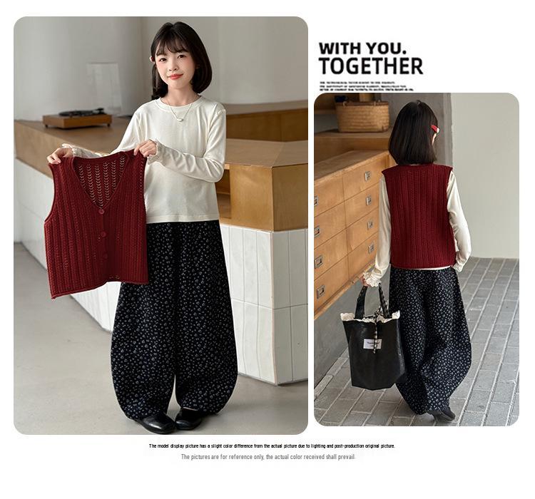 Модный корейский комплект-тройка для девочек, осень 2025: Вязаный жилет с брюками с цветочным принтом для детей старшего возраста