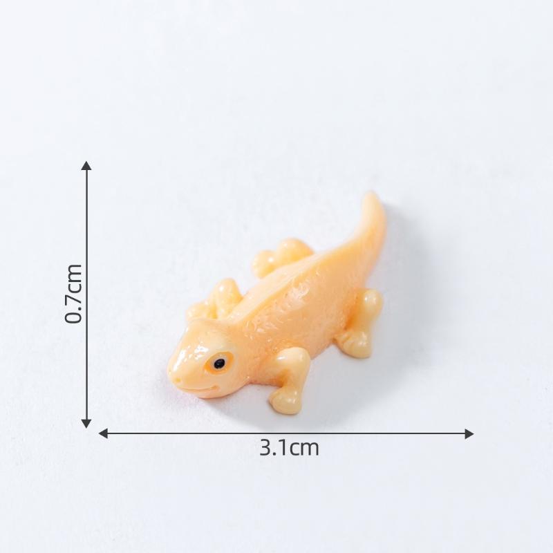 10Pcs Adorable Mini Resin Axolotl Figurines Miniature Decor for Car Dashboard Office Desk Home Party Decor