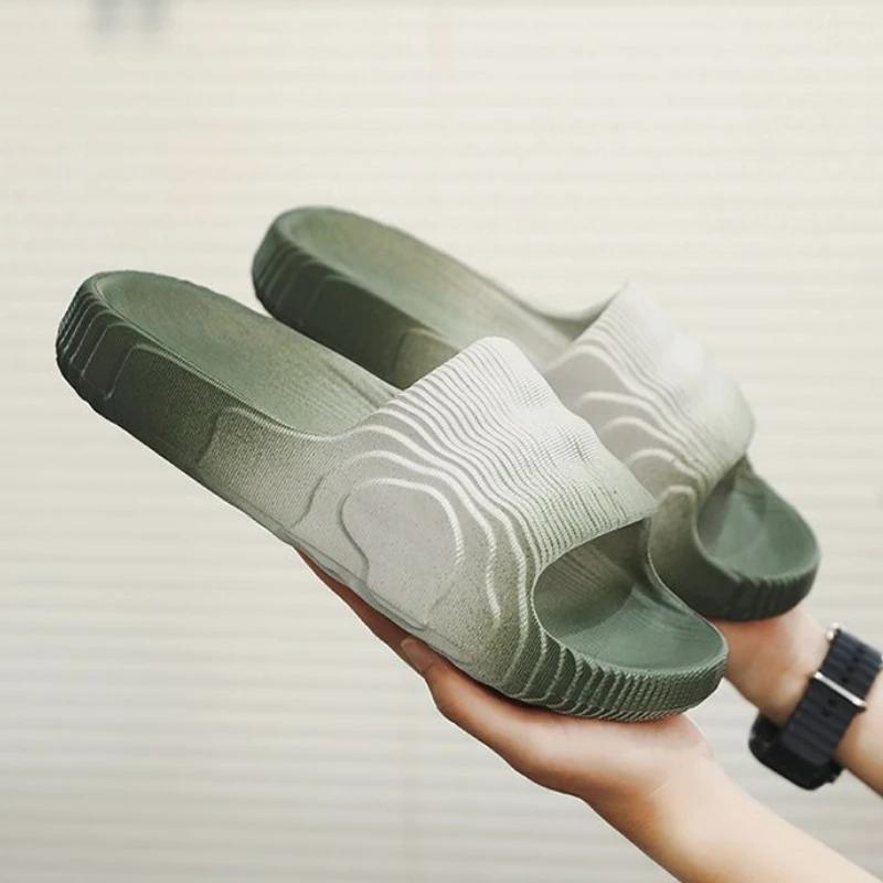 Сандалии Мужские Платформа Сабо Шлепанцы для Мужчин Мягкие Пляжные Удобные Хлопушки 2025 Дизайнерские Роскошные Резиновые Забавные Взрослые Повседневные Туфли