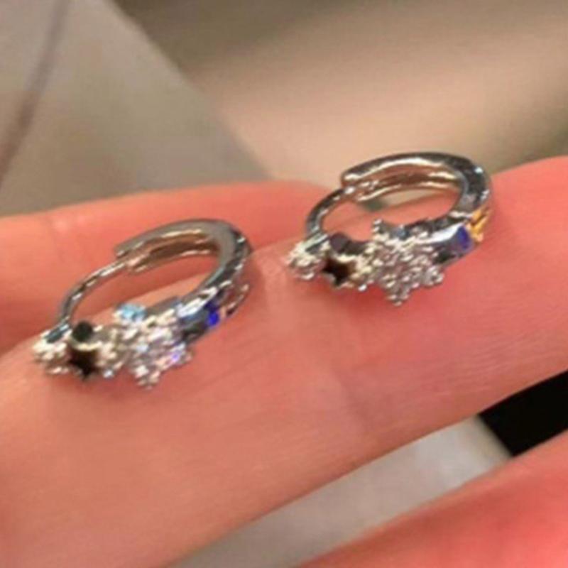 Изящные Серьги со Звездами Изысканные Серебряные Серьги-Украшения, Украшенные Сверкающими Циркониевыми Камнями