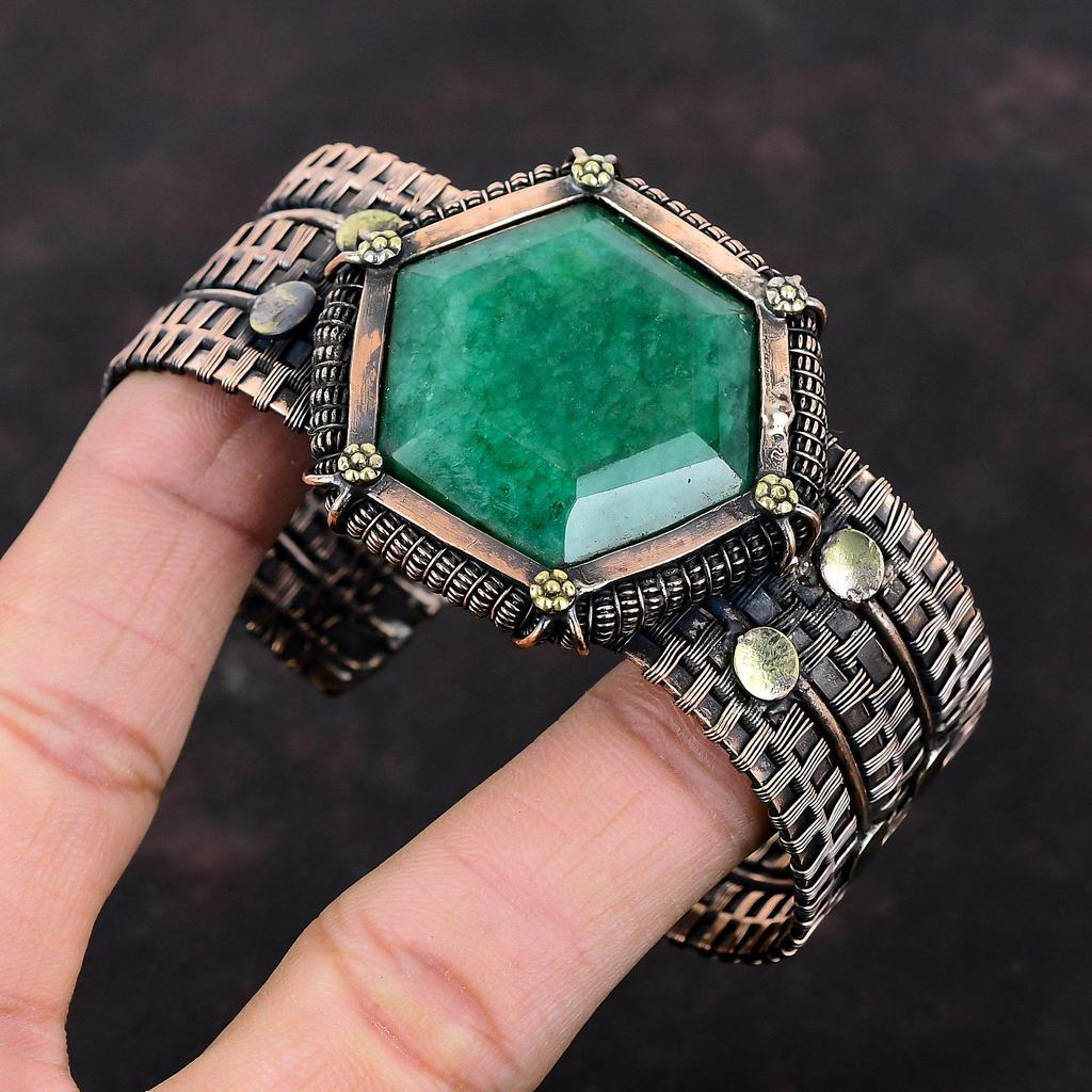 Браслет-манжета с граненым замбийским изумрудом, медная проволока, браслет-манжета, регулируемый браслет, браслет ручной работы, браслет из драгоценных камней, медная проволока, ювелирное изделие, подарок для нее