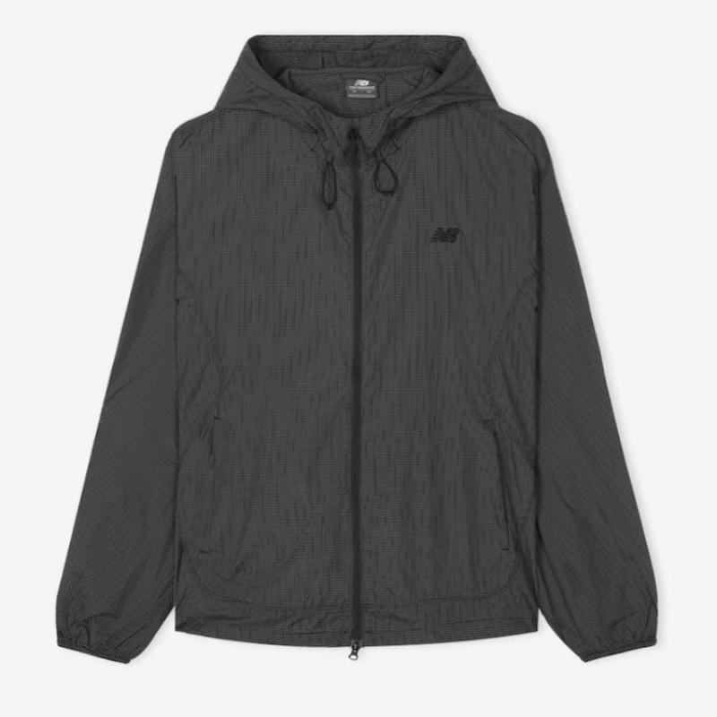 New Balance Ultra Lightweight Hood Windbreaker B1 Nbnag21503