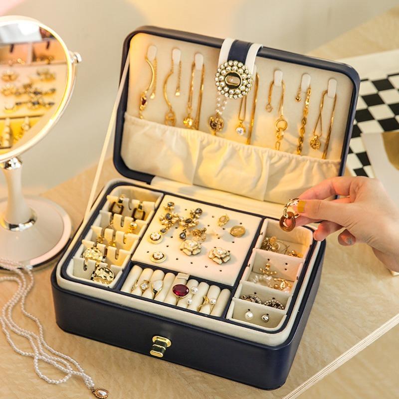Jewelry Storage Box High-end Delicate Gold Hand Jewelry Bracelet Necklace with Lock Earrings Ring Jewelry