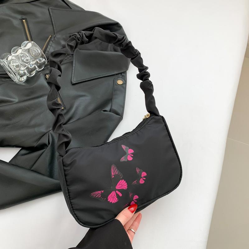 Модная и простая темпераментная плиссированная сумка на весну, новая высококачественная сумка на одно плечо подмышкой, сумка корейской версии