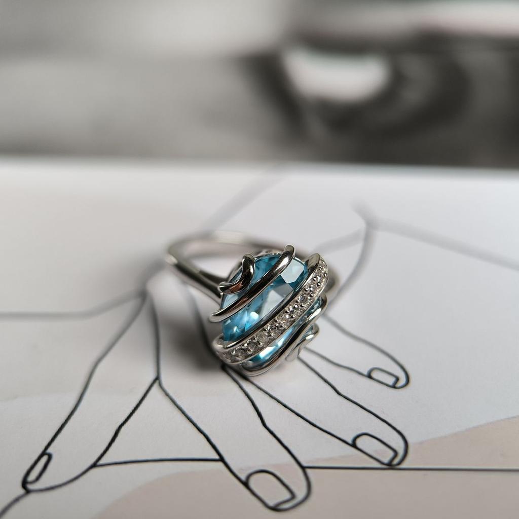 Серебряное кольцо с натуральным топазом 5.98ct, вес изделия 4,94 гр (2179702)