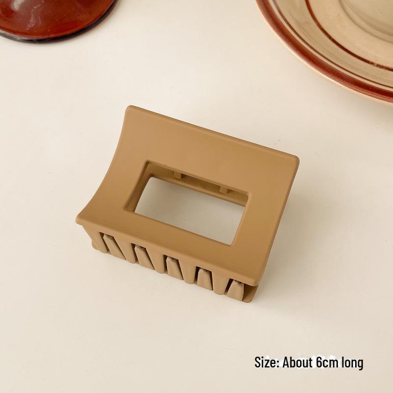 Большая женская шпилька высокого класса: Новая модель Shark Clip 2025 года на осень/зиму