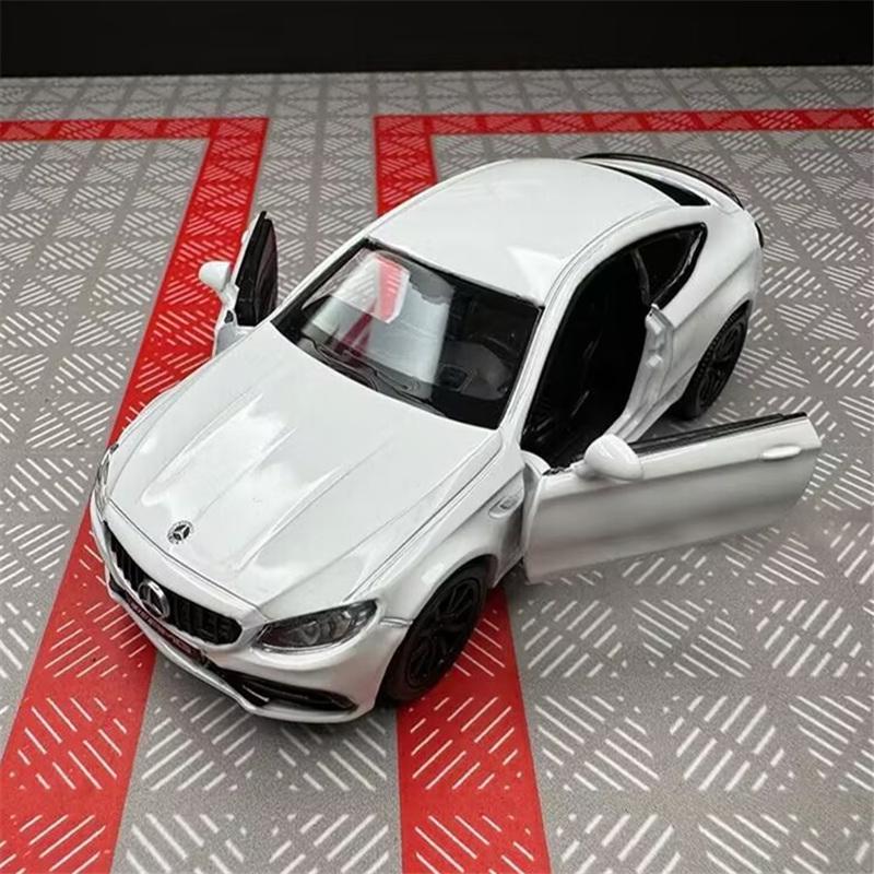 1:36 Mercedes-Benz C63S Coupe Alloy Sports Car Model Diecasts Metal Vehicles Car Model High Simulation Collection Kids Toys Gift