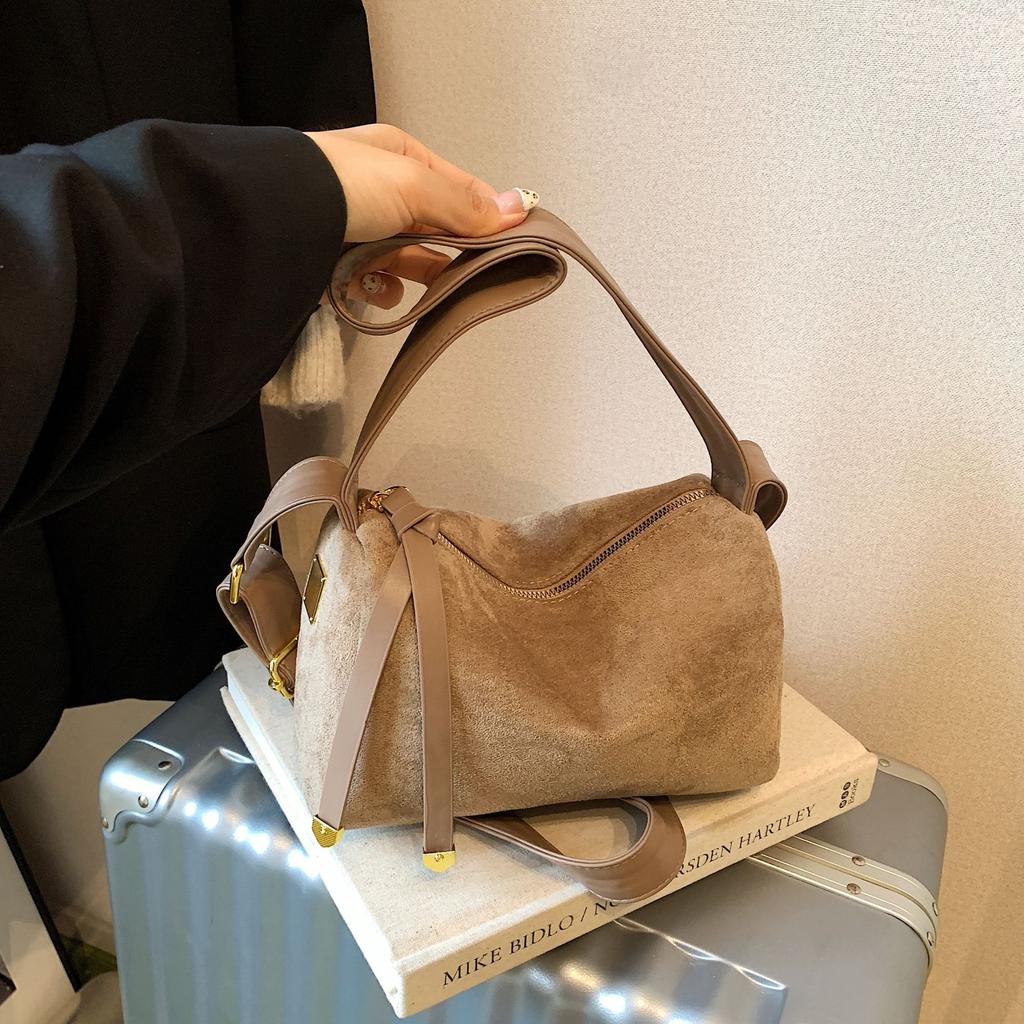 Ретро замшевая сумка подмышку женская новая универсальная в иностранном стиле на одно плечо кроссбоди сумка-подушка модная женская сумка