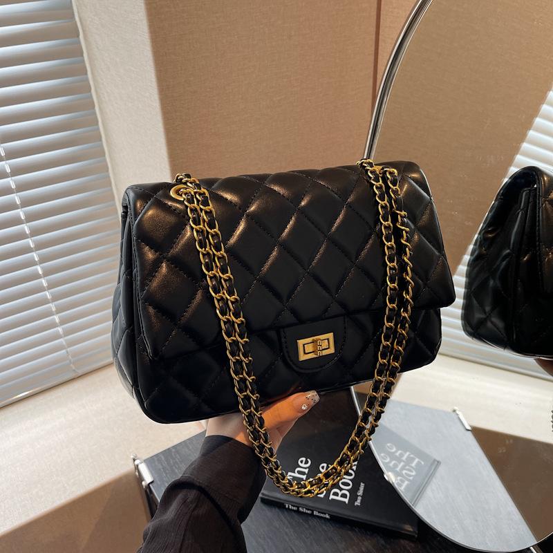 Bag Women's Messenger Bag New Large-capacity Shoulder Bag Chain Bag