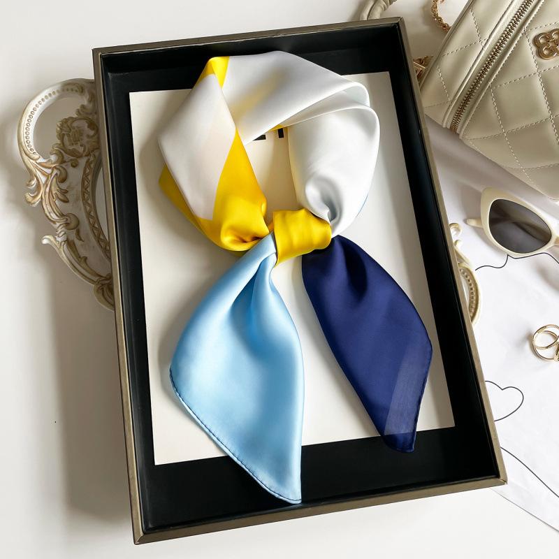 70 Silk Scarves, Small Square Scarves, Thin High-End Square Scarves, Fashionable And Versatile Scarves, Summer Sunscreen Scarves, Silk Scarves