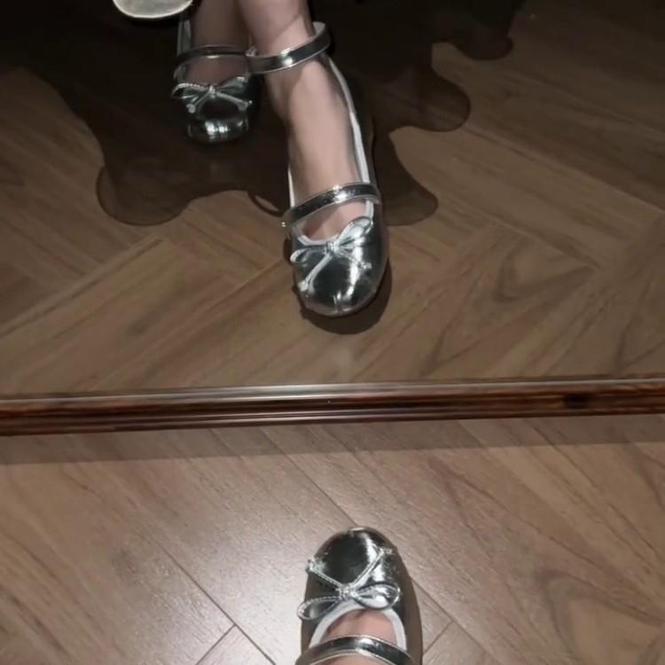 Версия из овчины~ Невидимая внутренняя прибавка высоты 5 см Французские туфли Мэри Джейн 2025 новая модель с маленьким бантиком туфли-лодочки