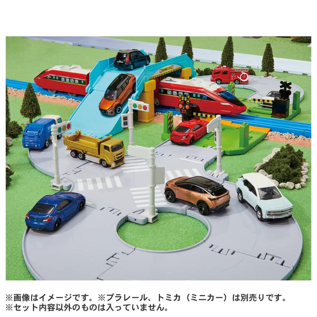 Takara Tomy Tomica Tomica Town Railroad Crossing, Overpass, and Intersection Road Set, Miniature Car Toy, Ages 3 and Up