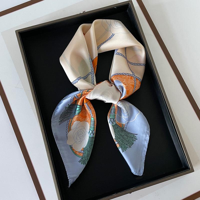 Satin Printed Square Scarf Silk Scarf for Women National Style Floral Scarf Thin Neck Protection Versatile Professional Stewardess Scarf
