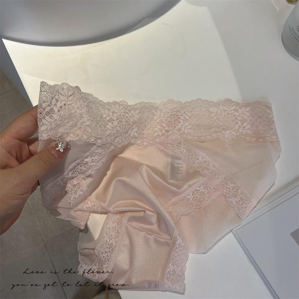 Высококачественные французские атласные кружевные трусики кремового цвета со средней посадкой для женщин - однотонные, промежность из чистого хлопка