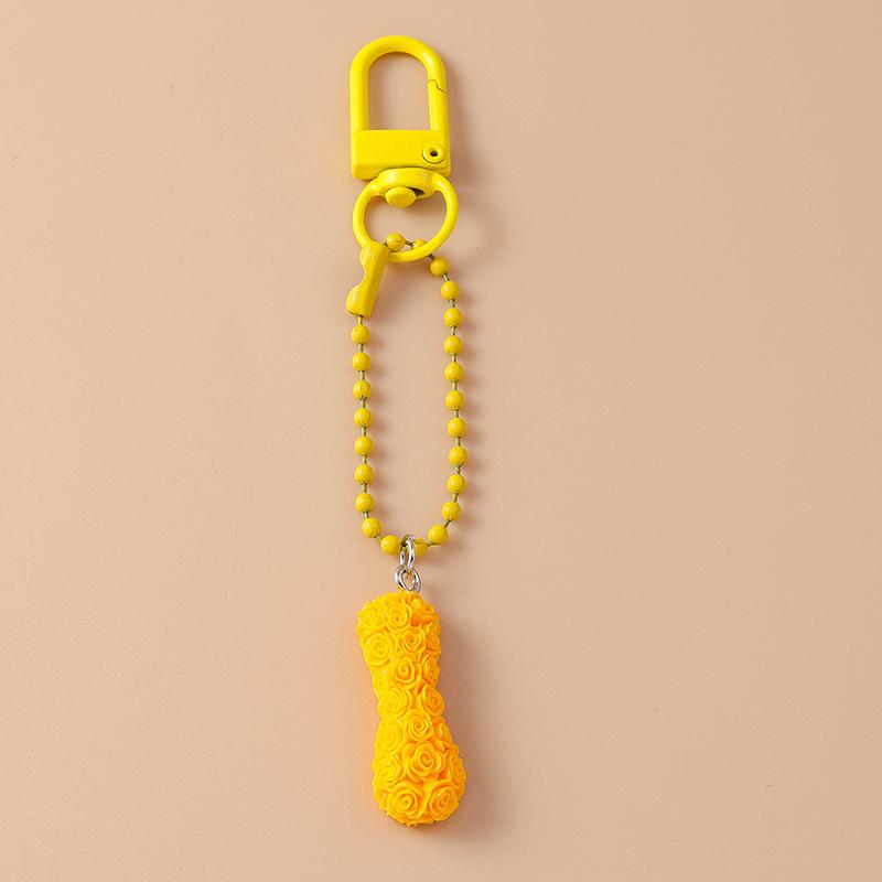 Creative Resin Rose Flower Initial Letter Keychain Alphabet Key Ring for Women Girls Handbag Pendants DIY Jewelry Gifts